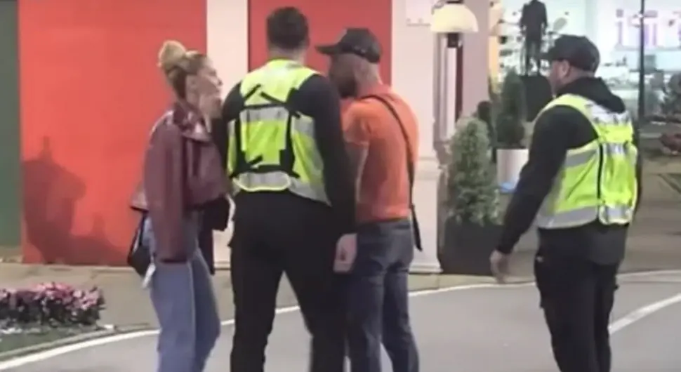 Замало туча у Елити, обезбјеђење једва раздвојило Луку и Анели