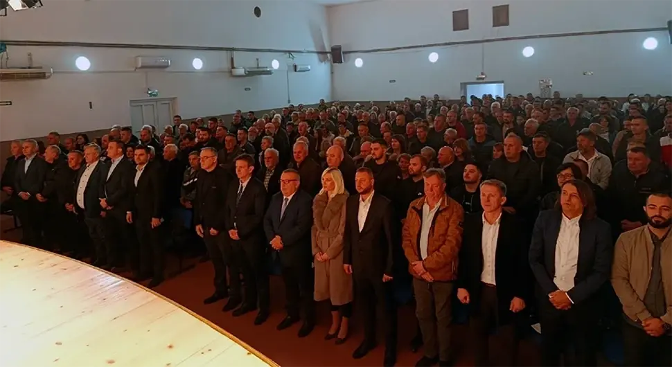 Трибина СДС-а у Прњавору