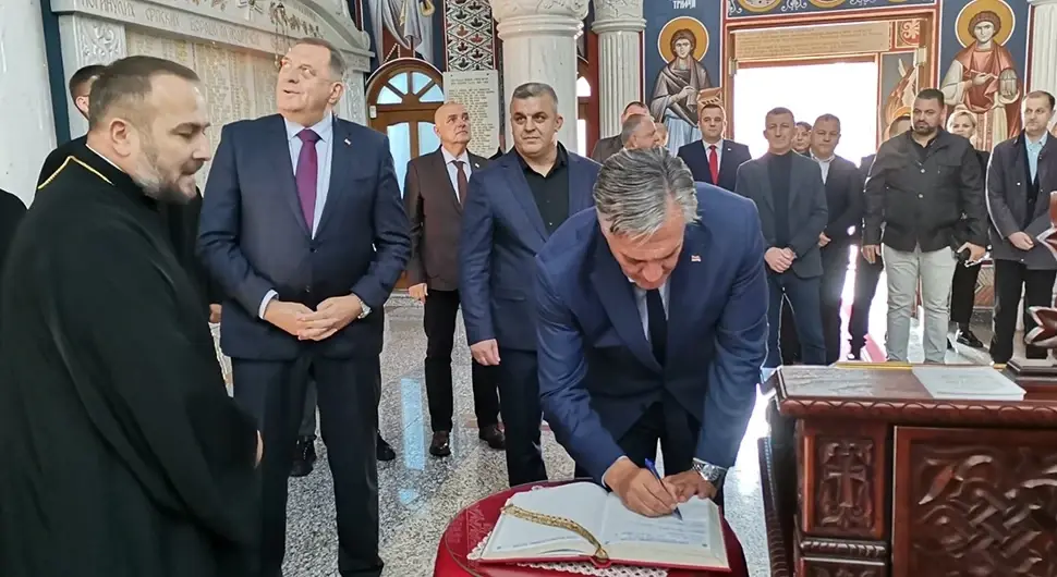 Каран и Додик у Теслићу