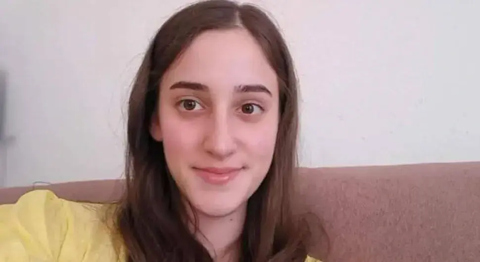 Помозимо Маји Глишић из Дервенте да побиједи најважнију битку: За лијечење јој је потребно 60.000 КМ