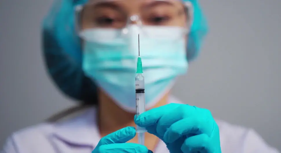 У Српској нема вакцина против бјеснила и хепатитиса Б