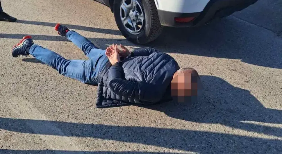 Мирослав Лазић