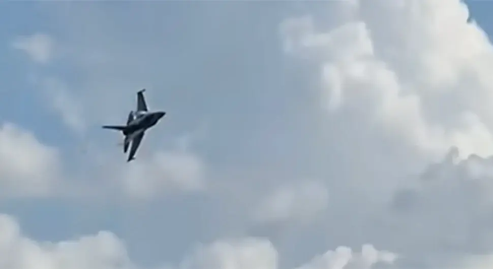 Ф-16 Фајтинг Фалкон