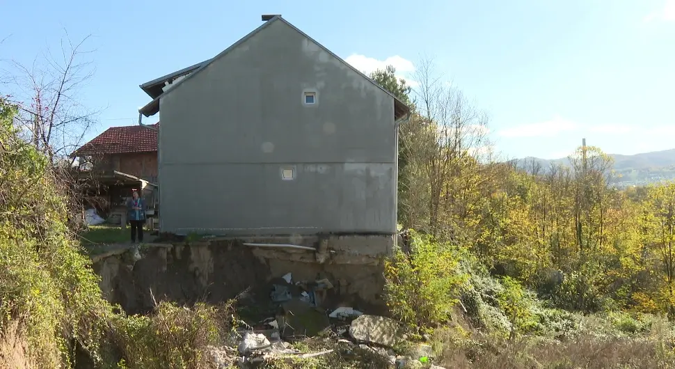 Вапај Бањалучана нико не чује: "Моја кућа ће сљедећа у провалију"