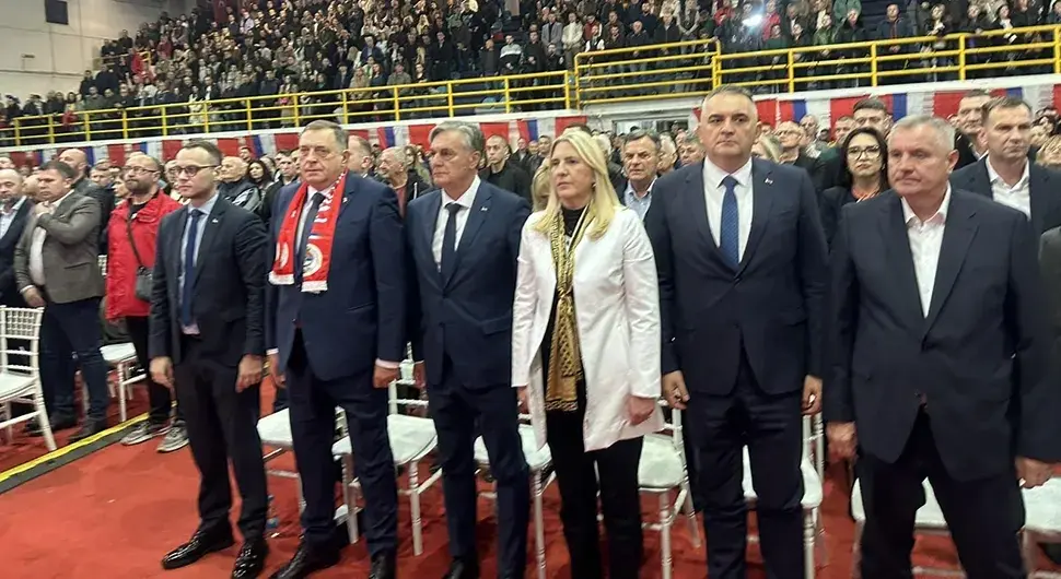 Додик: Побједа Карана је пораз Шмита и свих који мрзе Српску