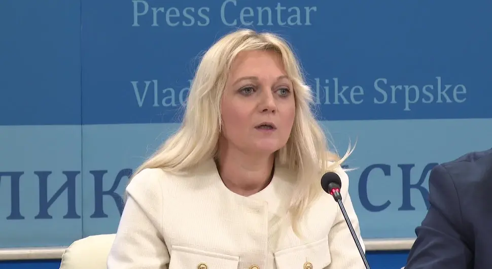 Закон о подршци незапосленом родитељу са четворо и више дјеце: Шта се мијења?