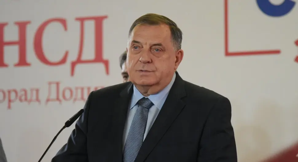 Додик: У Српској се неће прослављати 25. новембар