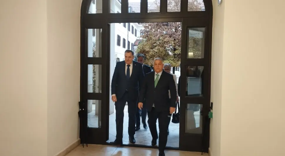 Делегација Српске са премијером Орбаном у Будимпешти