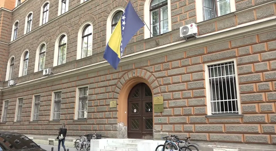 Уставни суд одлучује о апелацији Милорада Додика