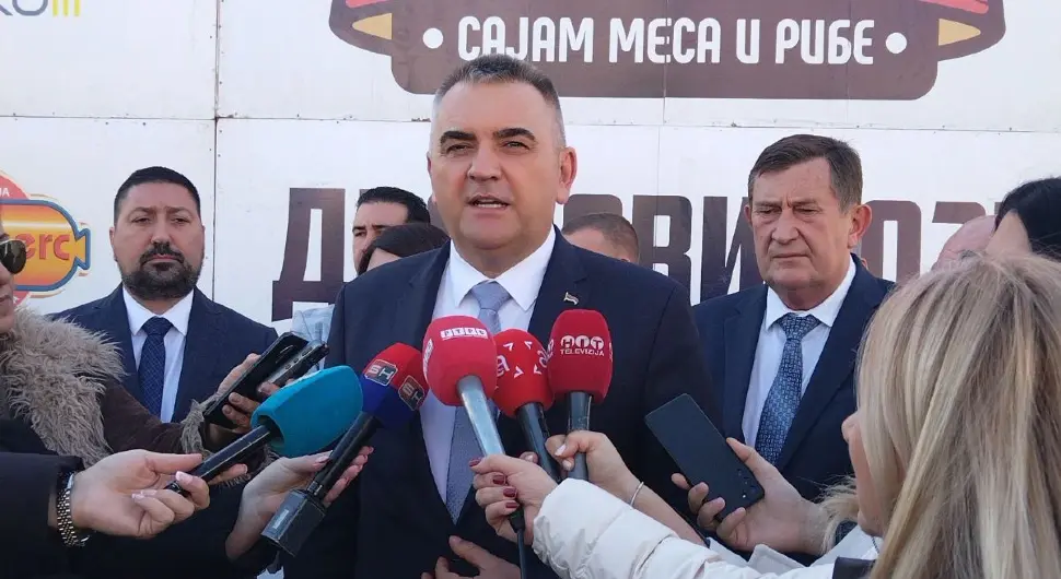 Минић: Сајам показује да Република Српска има производе које извози