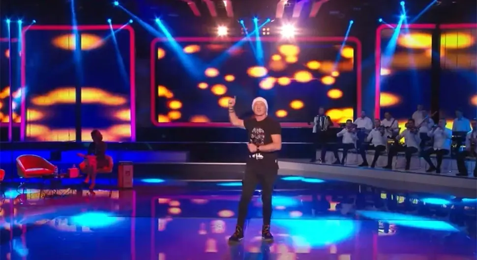 Мики Мећава