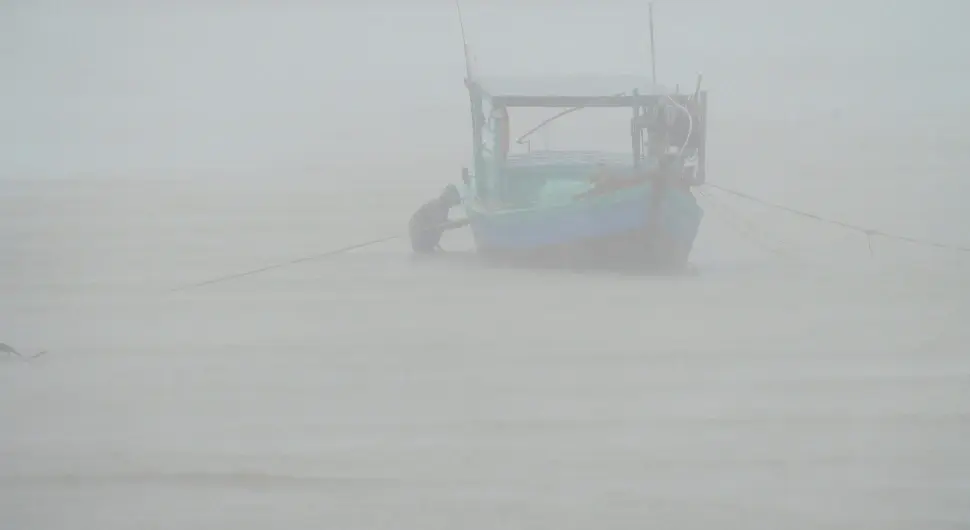 Апокалипса у Вијетнаму: Поплаве иза себе оставиле више од 400 мртвих