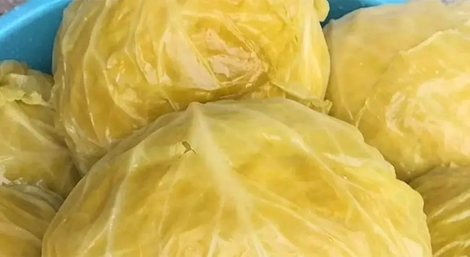 Правите сарму, а купили сте тврд и жилав купус? Ево рјешења