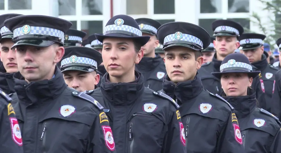 ''Република Српска показује капацитете да школује свој кадар''