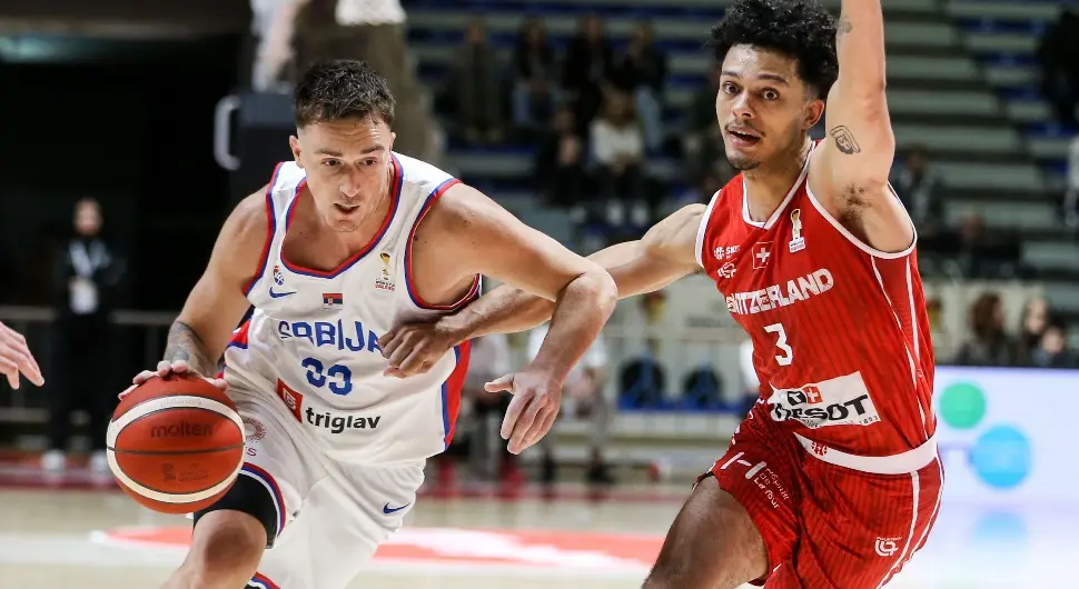 Србија губила 23 разлике, али стигла до побједе против Швајцарске