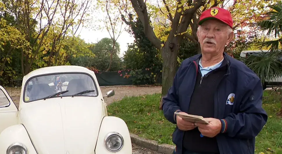 Владо вози бубу више од 50 година: Немојте ме звати, неће се продати