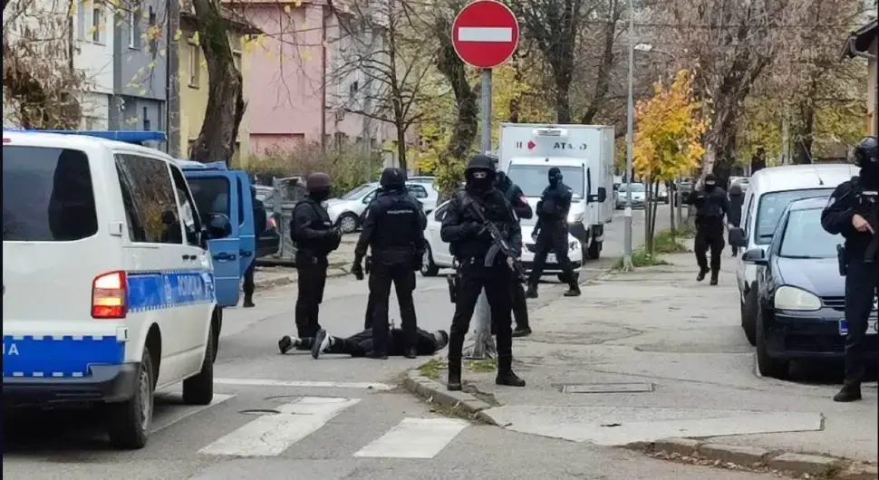 хапшење Обилићево