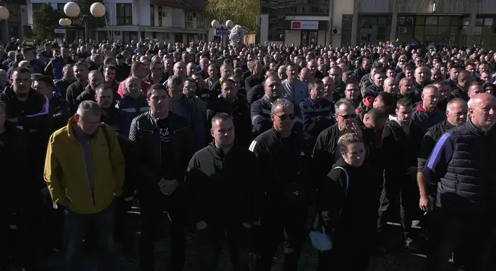 Одржан протест радника РиТЕ Угљевик