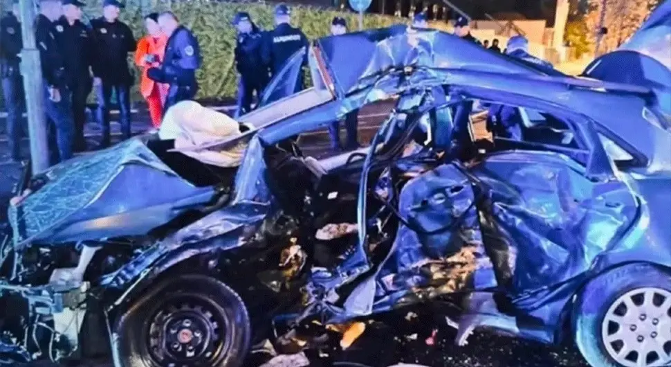 Град завијен у црно: Погинула два младића (18), јурили 160 на сат?