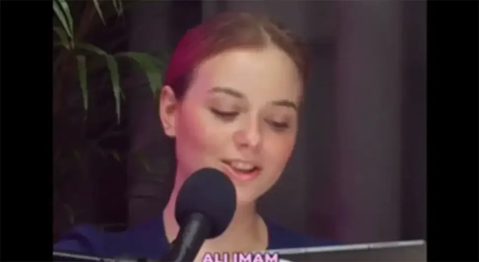 Водитељка подкаста Пинк Мес