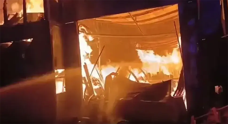 Избио стравичан пожар, ватра прогутала кућу