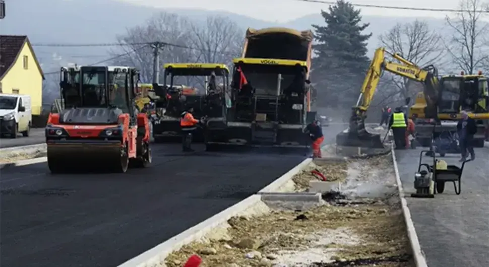Радови на мосту у Чесми