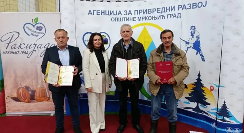 Аранђеловдански вашар у Мркоњић Граду: Најбоља шљивовица Миленка Милекића