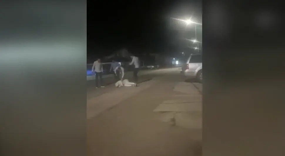 Борис брутално претучен испред кафића: Задобио тешке тјелесне повреде, нападачи на слободи