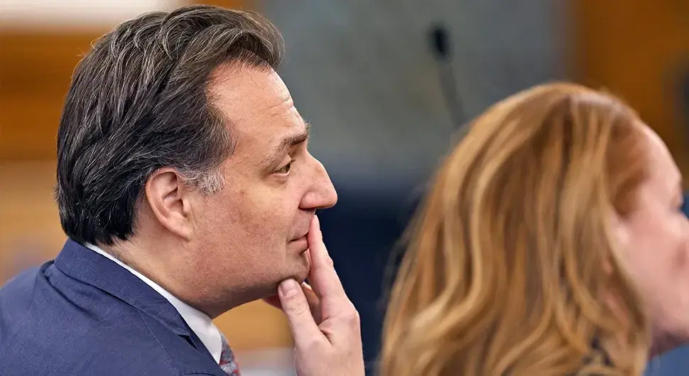 Брајан Волш у судници проглашен кривим за убиство супруге Ане