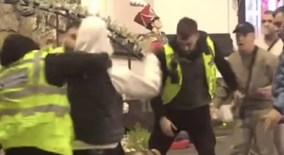 Туча у Елити