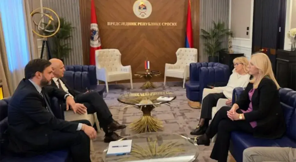 Цвијановић и Тришић Бабић са генералним секретаром Вијећа за регионалну сарадњу