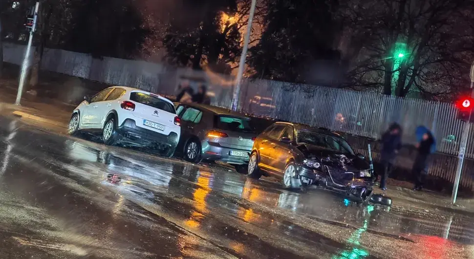 Саобраћајка у Бањалуци, учествовало више возила