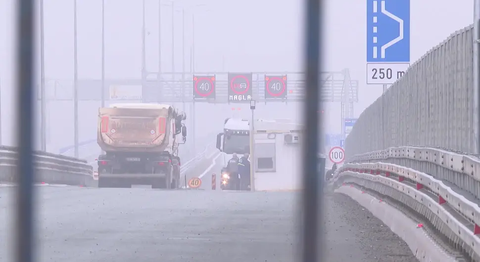 Стопирано отварање моста и граничног прелаза у Градишци