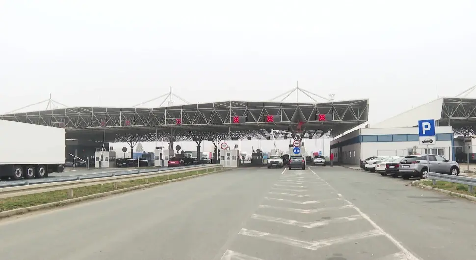 Блокирање отварања граничног прелаза осликава стање у БиХ: "Земља случај"