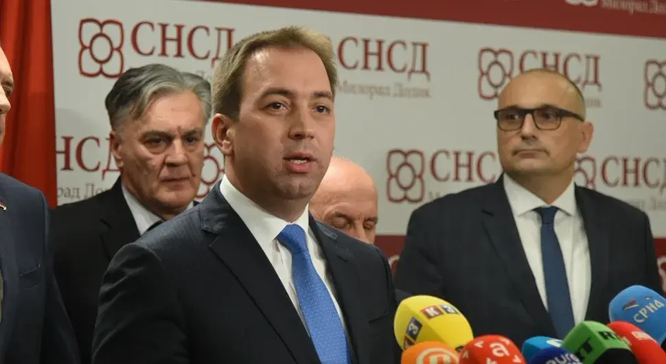 Горан Селак