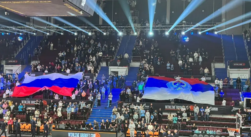 Санкт Петербург: Аплауз за химну Републике Српске уочи утакмице између Зенита и Игокее