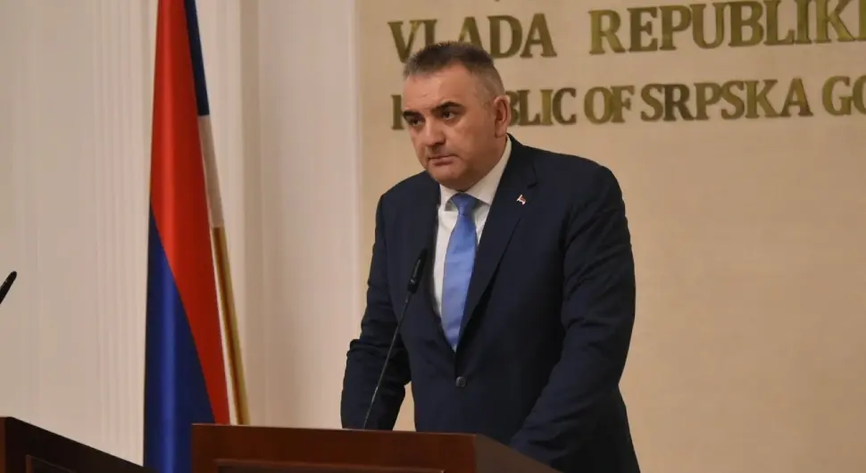 Минић: Идуће године у аграрном буџету додатних 20 милиона КМ за наводњавање