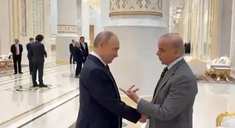 Премијеру "пукао филм" чекајући Путина, па му упао на састанак: Порука Пакистану?