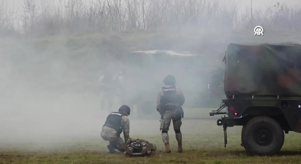 Оружане снаге БиХ