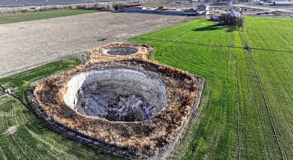 Више није шала, стиже систем упозорења: За ову појаву кажу да је "кретање Бога"