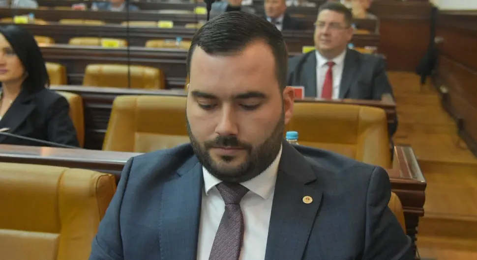 Зељковић: Нацрт ребаланса буџета у Бањалуци у најмању руку незаконит