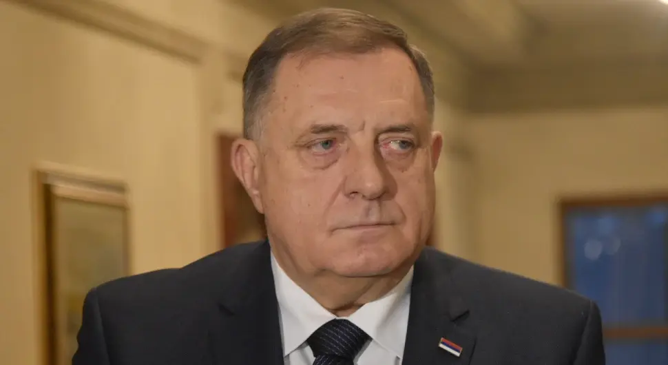 Милорад Додик