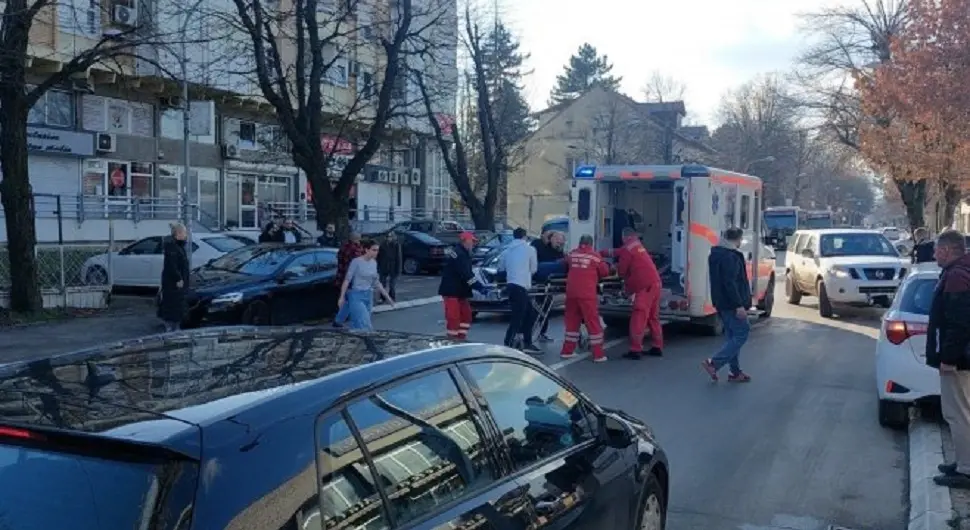Аутомобилом ударио пјешака у Бањалуци
