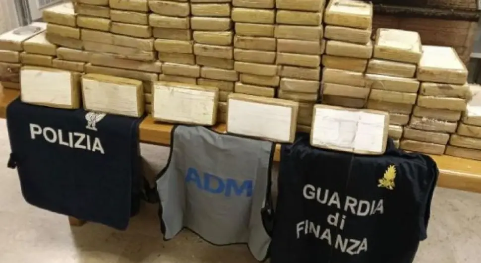 Возач из БиХ ухваћен са 138 килограма "ултрачистог" кокаина!