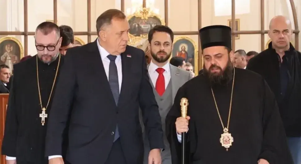 Додик угостио Његово преосвештенство епископа осјечкопољског и барањског Херувима