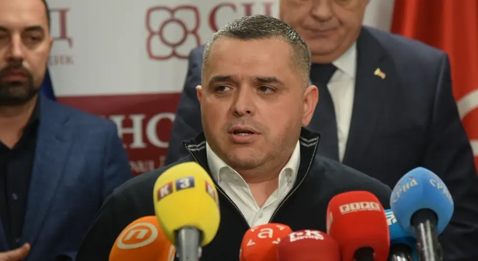 Бојић: Са кандидатом СНСД-а Синишом Караном у још већу изборну побједу