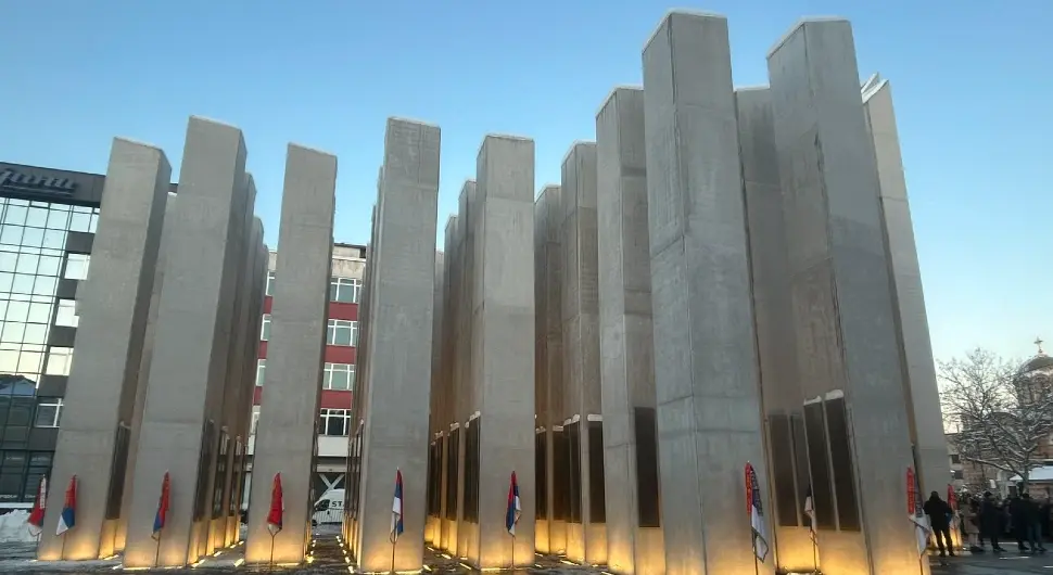 Овако изгледа Централно спомен-обиљежје погинулим борцима ВРС