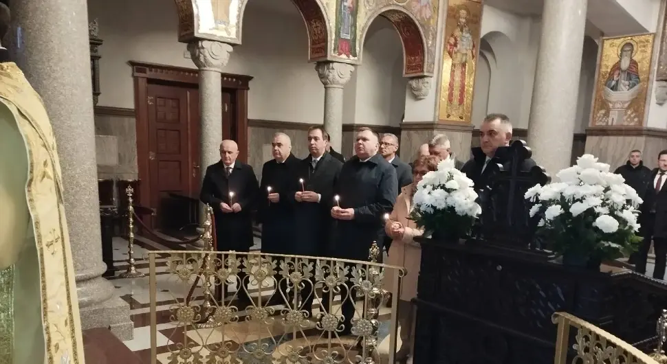 Премијер и министри положили заклетву у Храму Христа Спаситеља