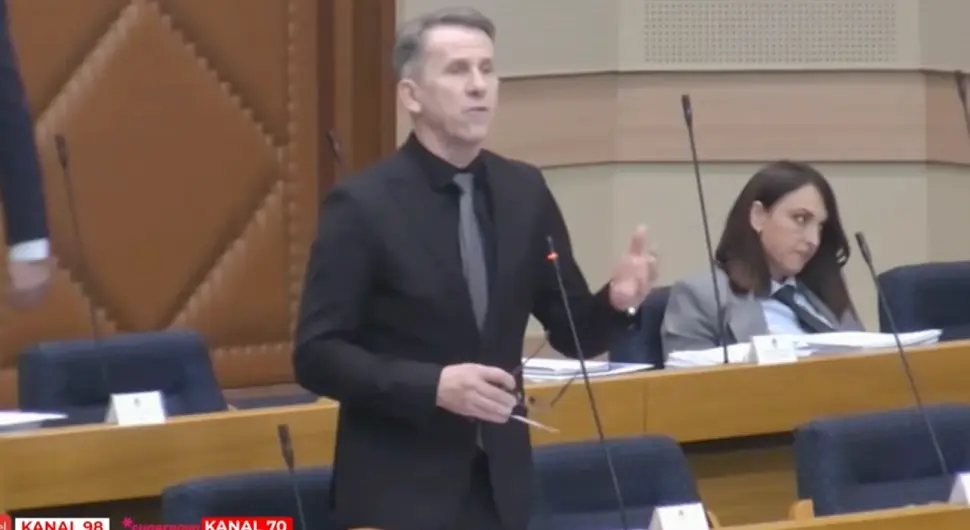 ”Хоће ли пензионери враћати новац”: Тежак приједлог Дубравца удара на све у Српској