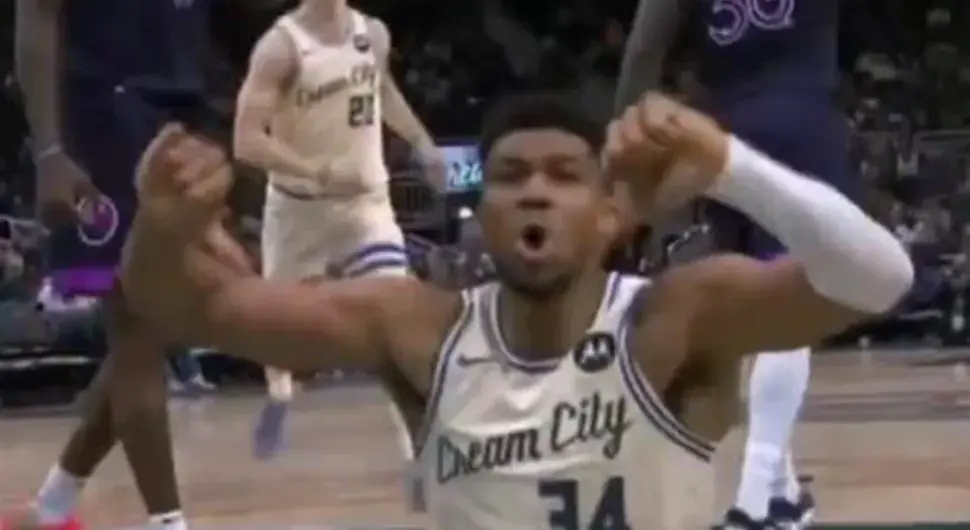 Расуло у Милвокију - Јанис заратио са навијачима: Звиждали му током меча, Грк им није остао дужан